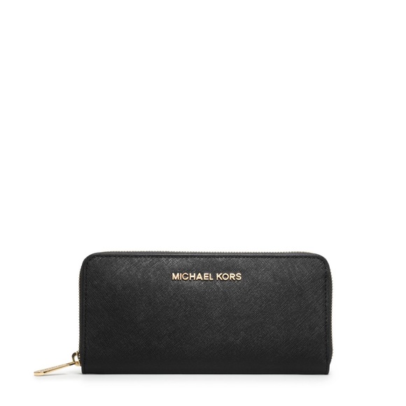Michael Kors Handbags - Michael Kors Saffiano wallet